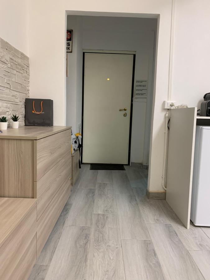 Vittoria Apartment Венеция Экстерьер фото