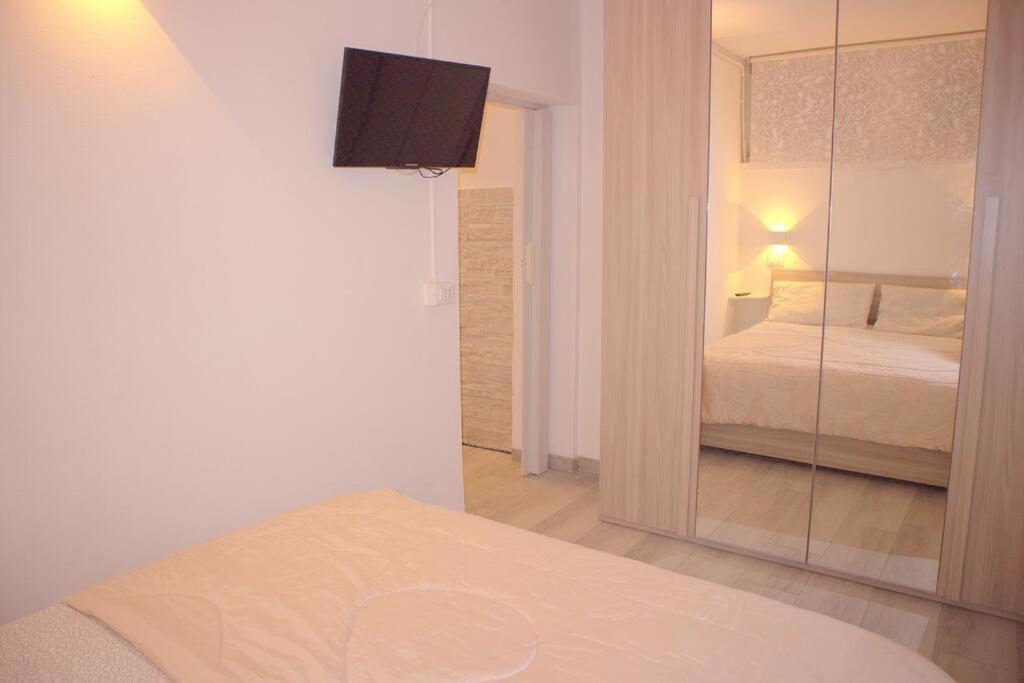 Vittoria Apartment Венеция Экстерьер фото