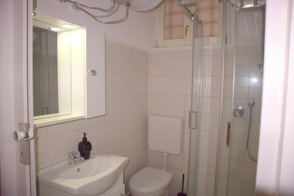 Vittoria Apartment Венеция Экстерьер фото